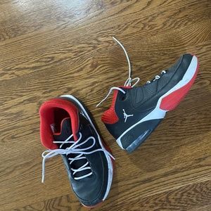 Air Jordan Max Aura 3